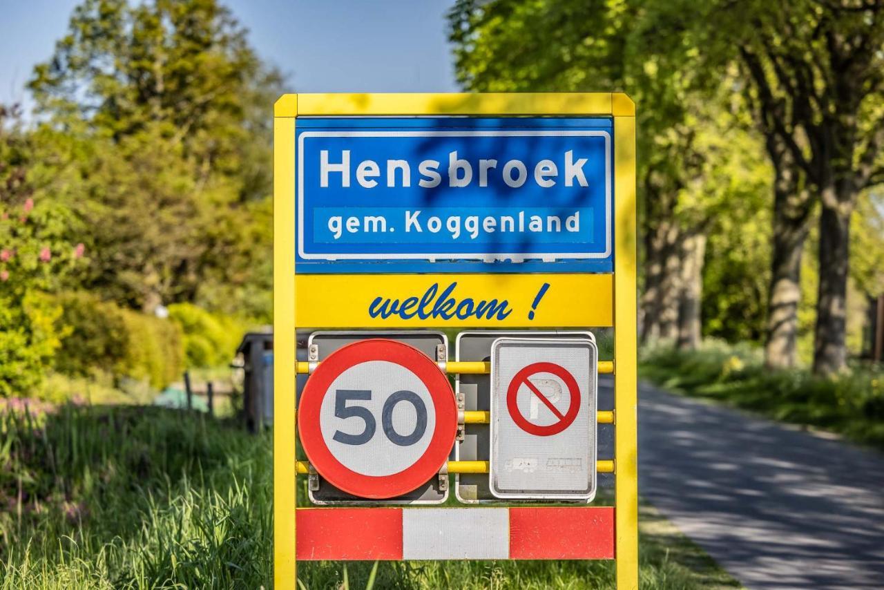 De Heerlijkheid Hensbroek Villa Exterior photo